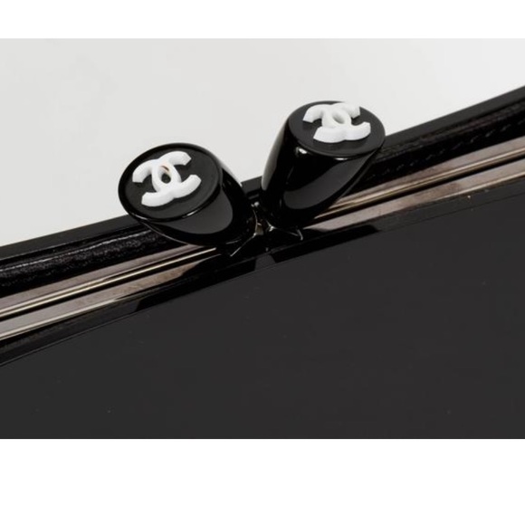 Chanel Lucite Clutch - Picture 2 of 5